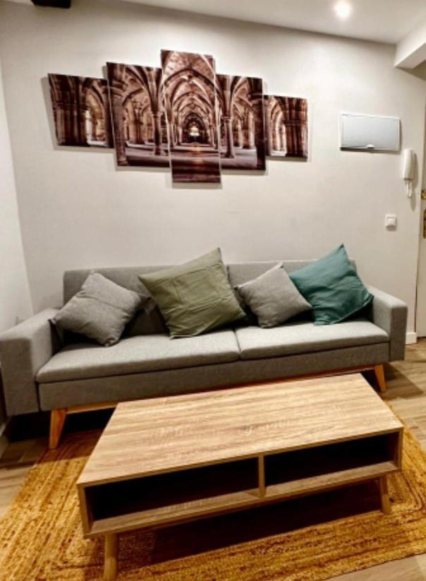 Atuaire Home Los Arcos En El Centro Historico De Burgo Zewnętrze zdjęcie